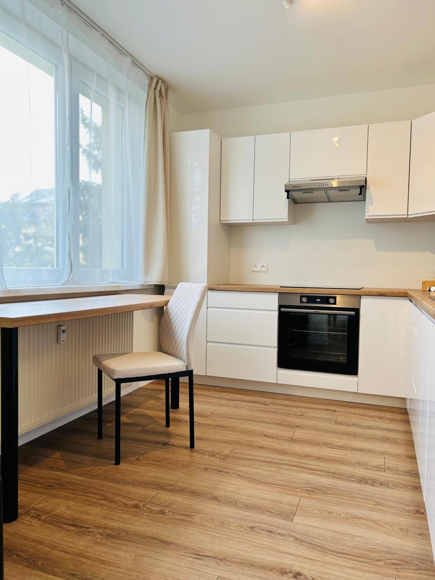 Apartman Novumspot Prešov Exteriör bild
